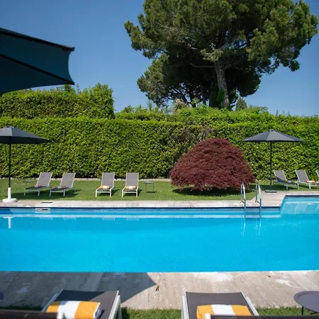 Dolcevita Villa *